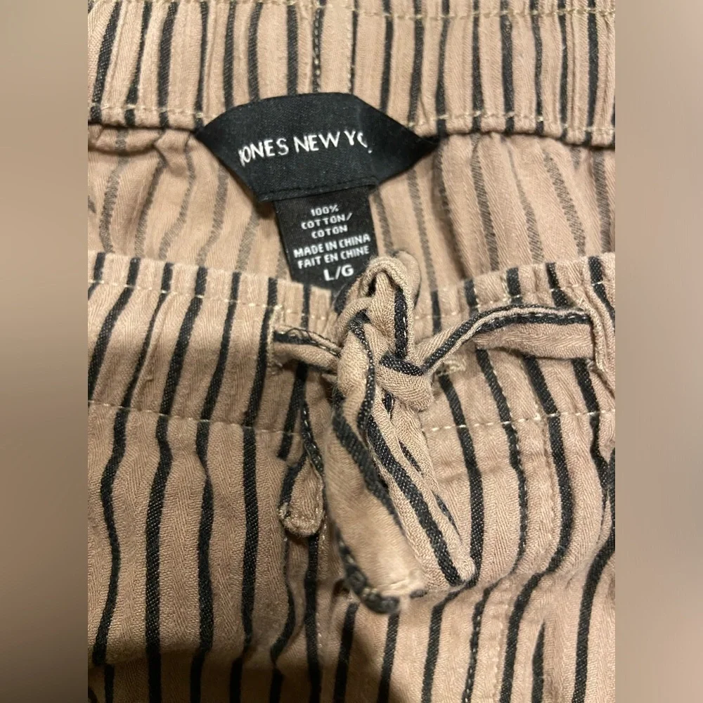 JONES NEW YORK 100% COTTON TAUPE & BLACK STRIPE WIDE LEG EFFORTLESS PANT. LARGE - Picture 2 of 2